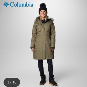 XS Women's Columbia Winter Long Down Jacket